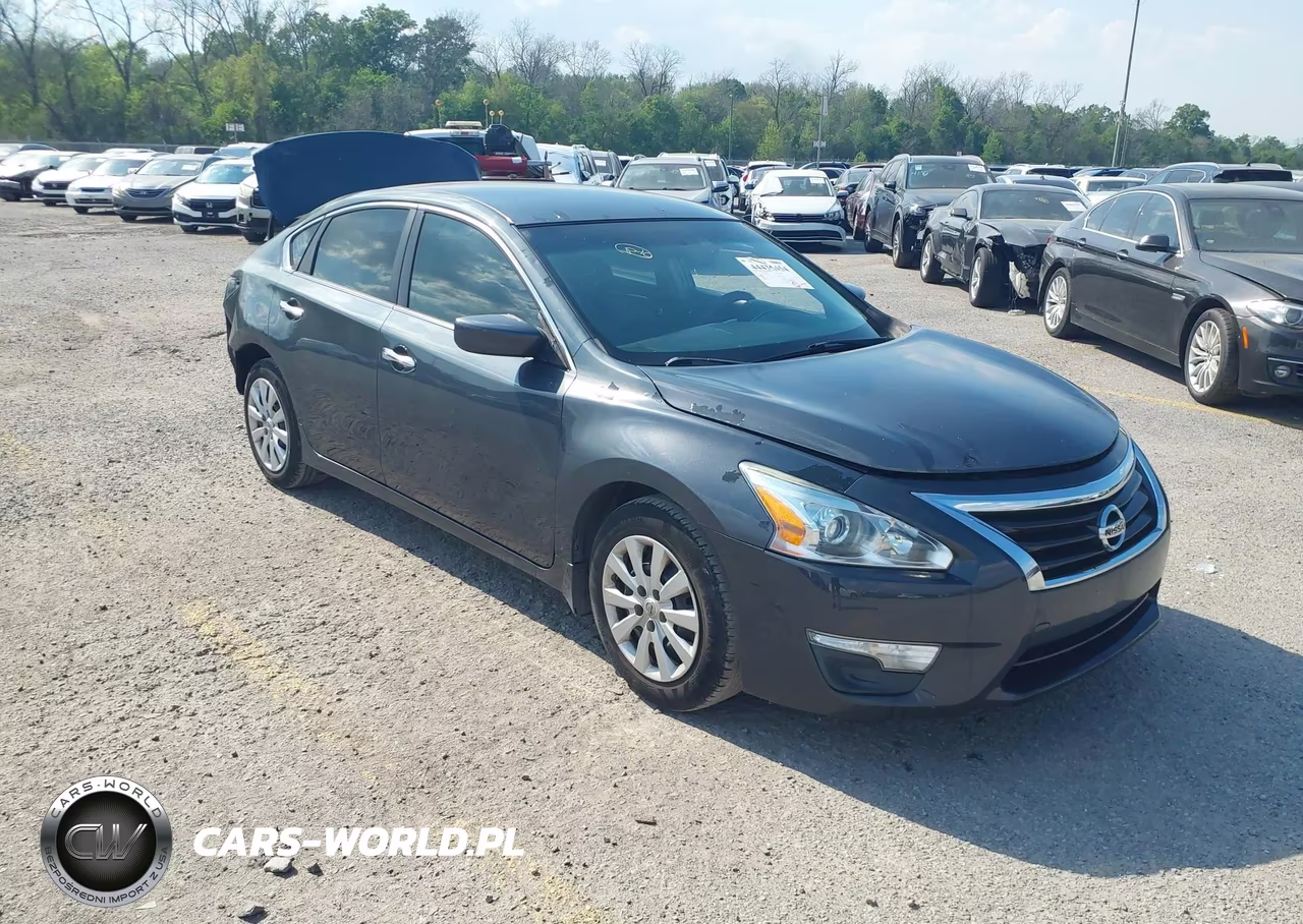 2013 Nissan Altima 2.5 S – zdjęcie 1 z 18