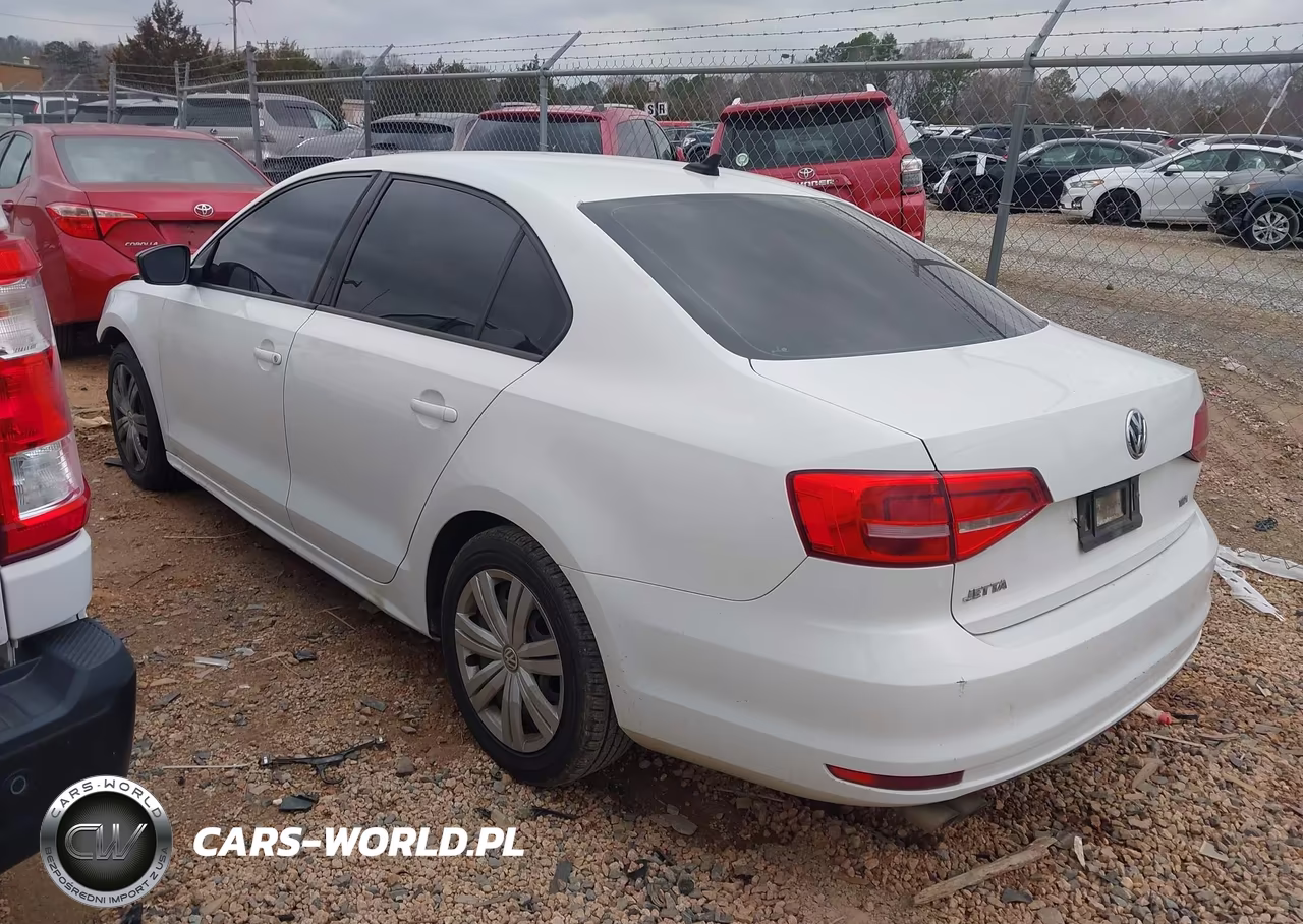 2015 Volkswagen Jetta 2.0L Tdi S VIN:3VWLA7AJ1FM401781 - 3