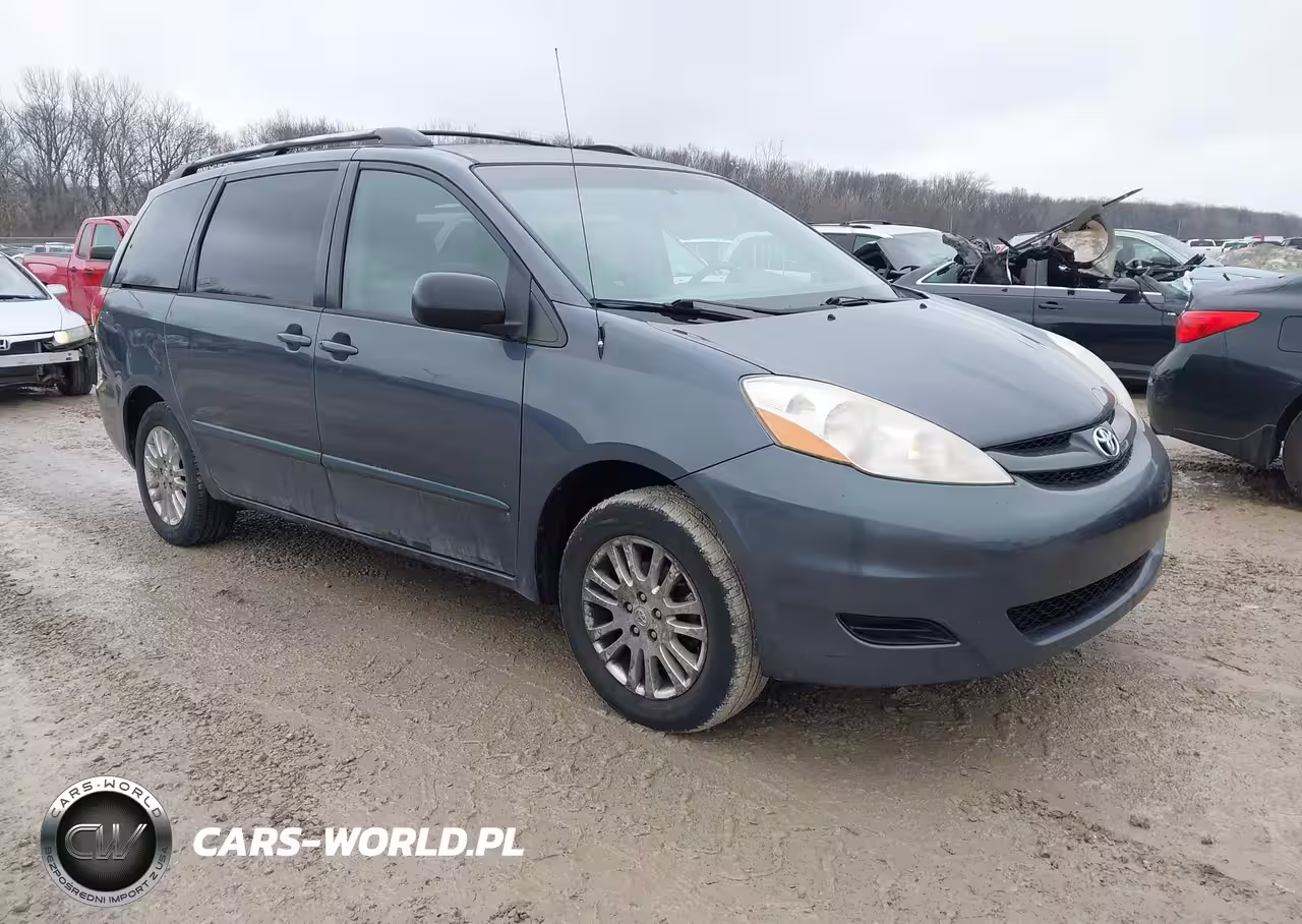 2008 Toyota Sienna Le