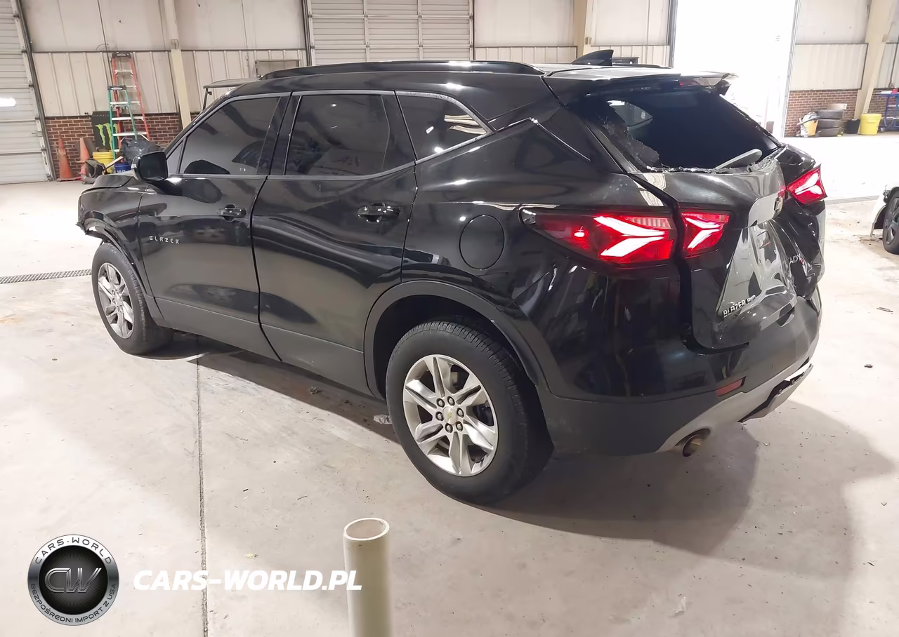 2020 Chevrolet Blazer Awd 2Lt VIN:3GNKBHR40LS667467 - 3