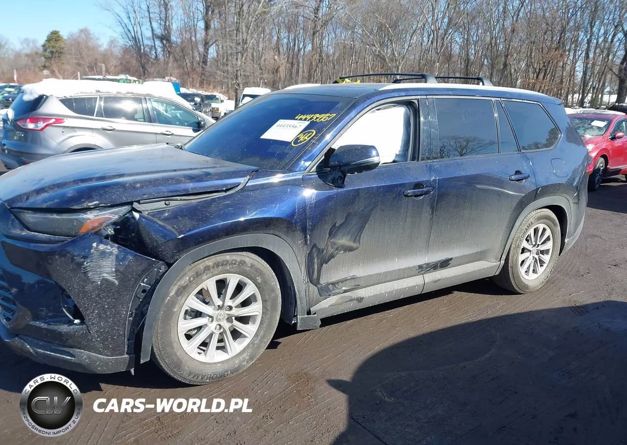 2024 Toyota Grand Highlander Platinum VIN:5TDAAAB58RS070016 - 14