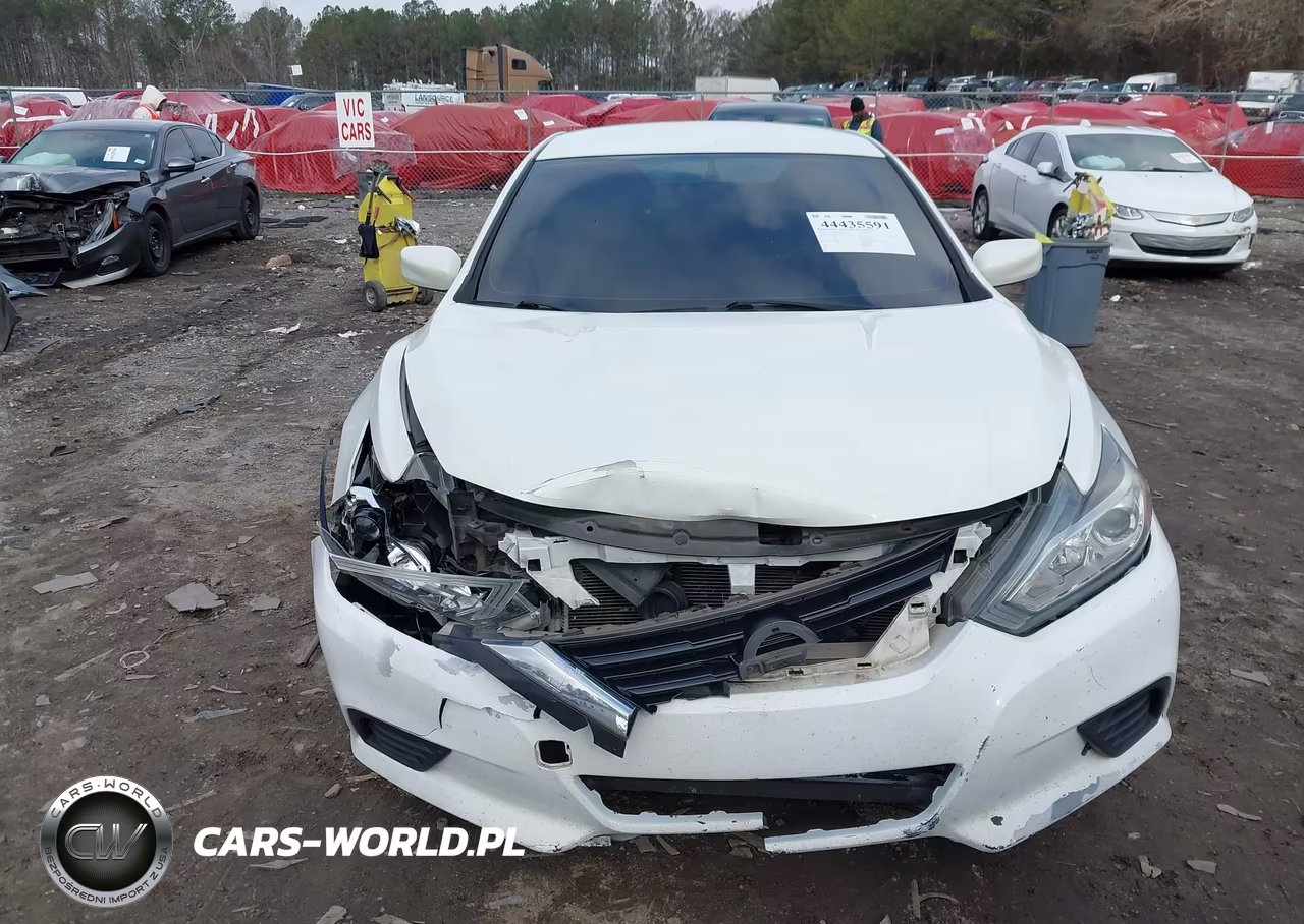 2018 Nissan Altima 2.5 S VIN:1N4AL3AP1JC477227 - 12