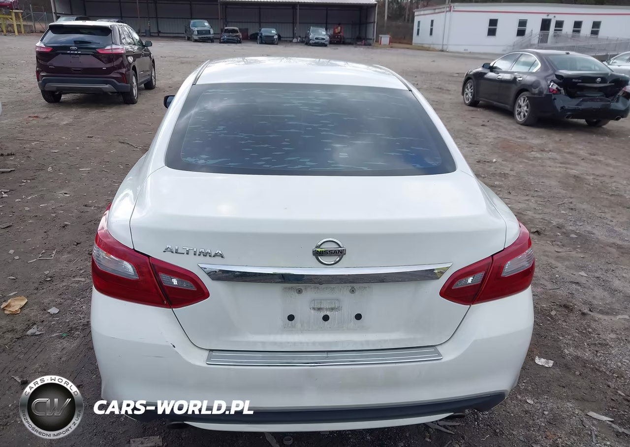 2018 Nissan Altima 2.5 S VIN:1N4AL3AP1JC477227 - 16