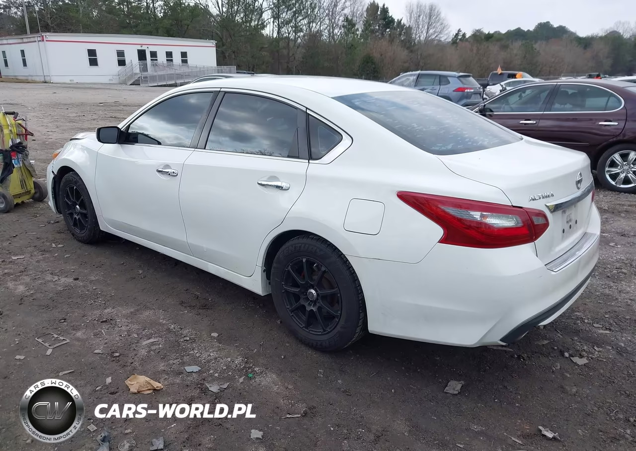 2018 Nissan Altima 2.5 S VIN:1N4AL3AP1JC477227 - 3
