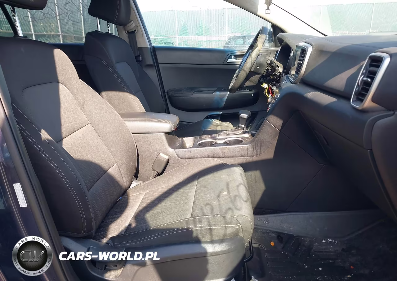 2020 Kia Sportage Lx VIN:KNDPMCACXL7710449 - 5