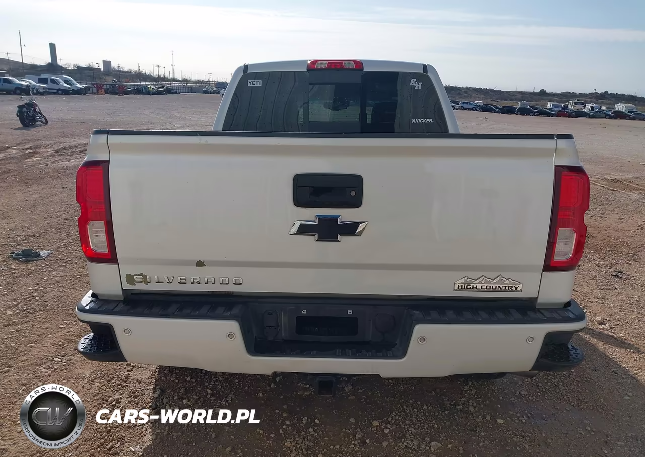 2018 Chevrolet Silverado 1500 High Country VIN:3GCUKTEJ2JG368885 - 16