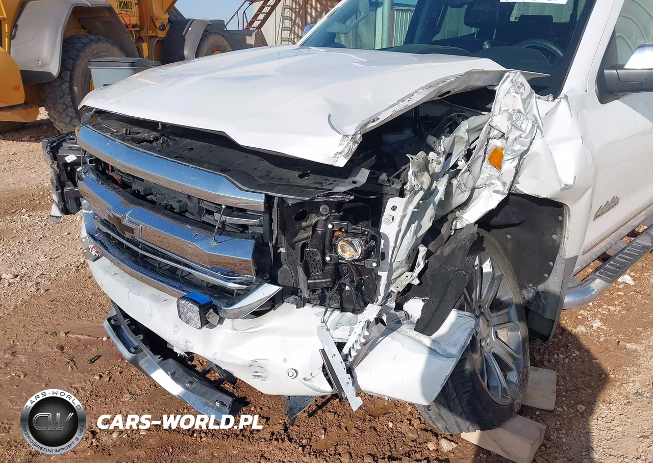 2018 Chevrolet Silverado 1500 High Country VIN:3GCUKTEJ2JG368885 - 18