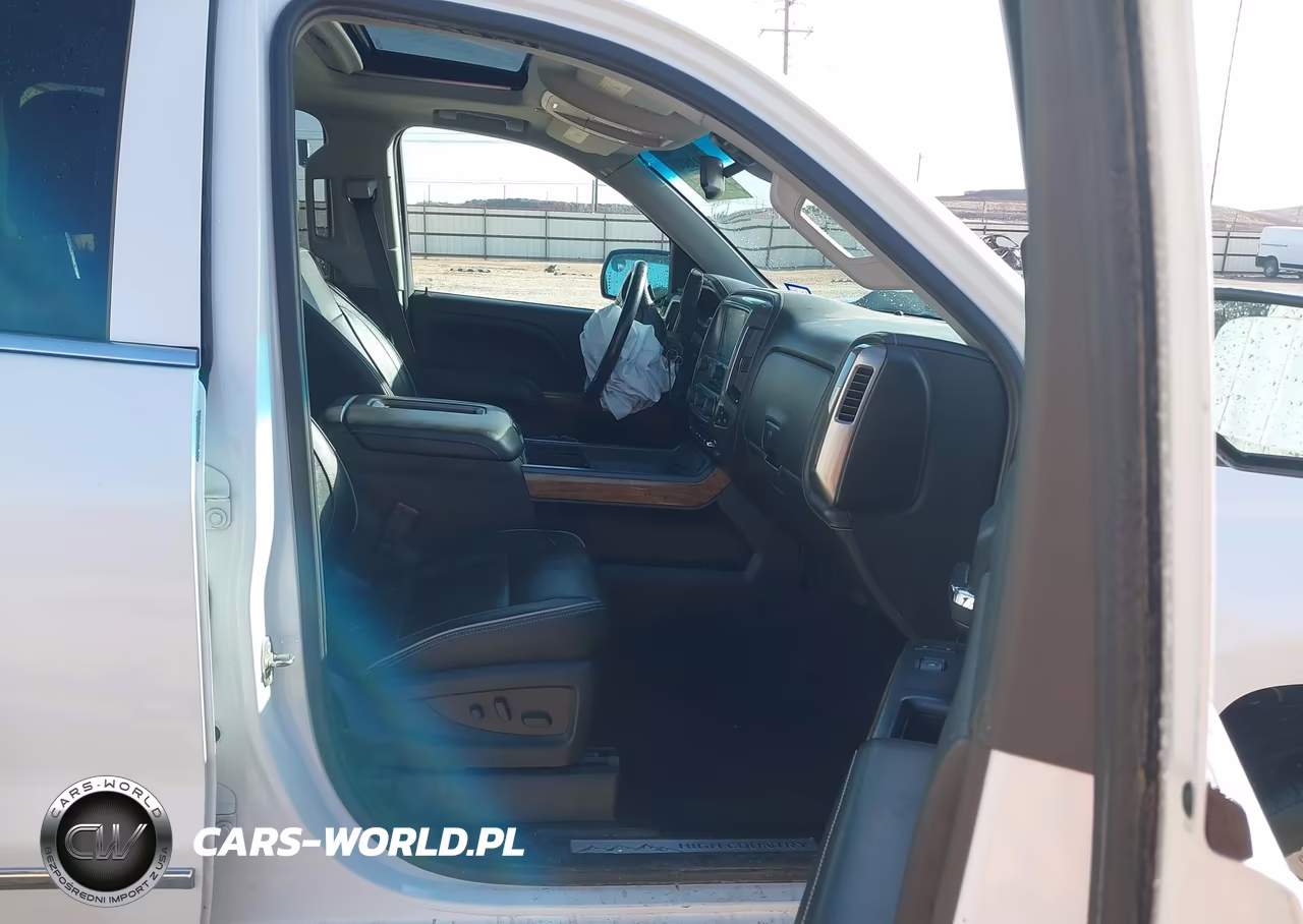 2018 Chevrolet Silverado 1500 High Country VIN:3GCUKTEJ2JG368885 - 5