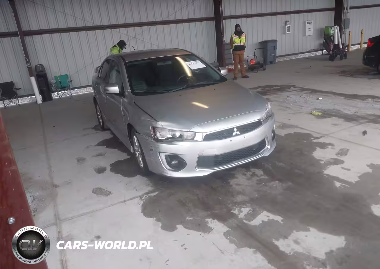 2016 Mitsubishi Lancer Es