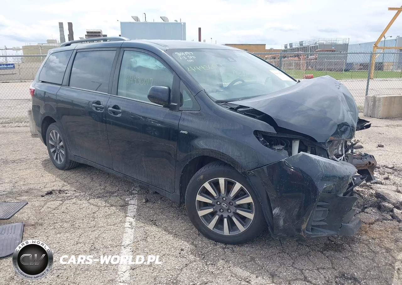 2020 Toyota Sienna Le – zdjęcie 1 z 16