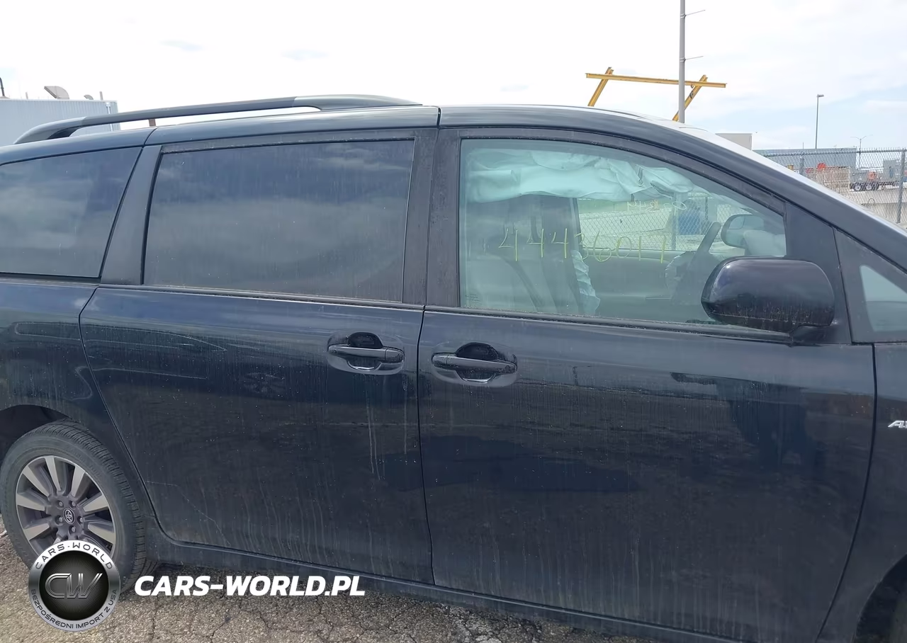 2020 Toyota Sienna Le VIN:5TDJZ3DC7LS237456 - 13