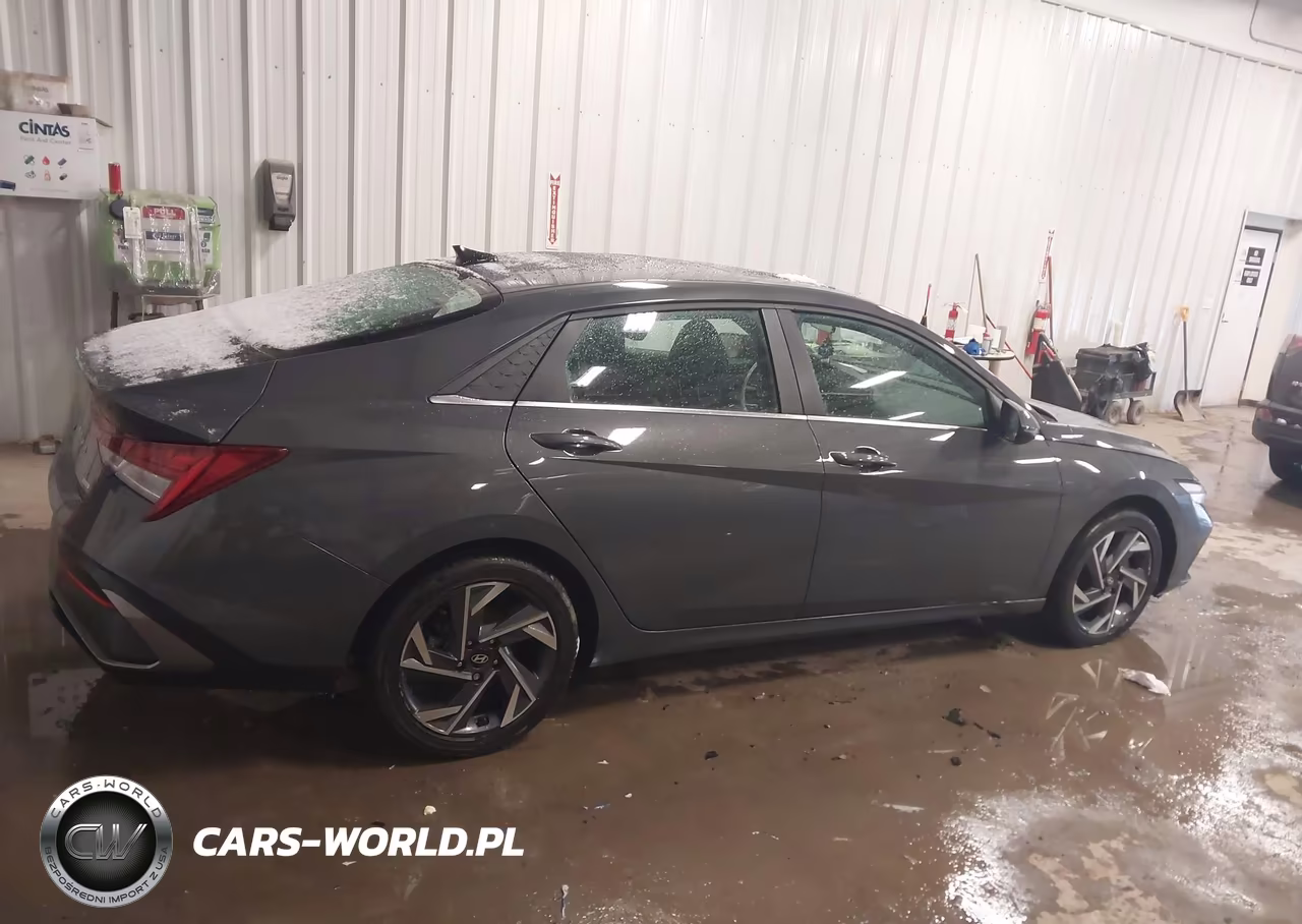 2024 Hyundai Elantra Hybrid Limited VIN:KMHLN4DJ9RU101001 - 13