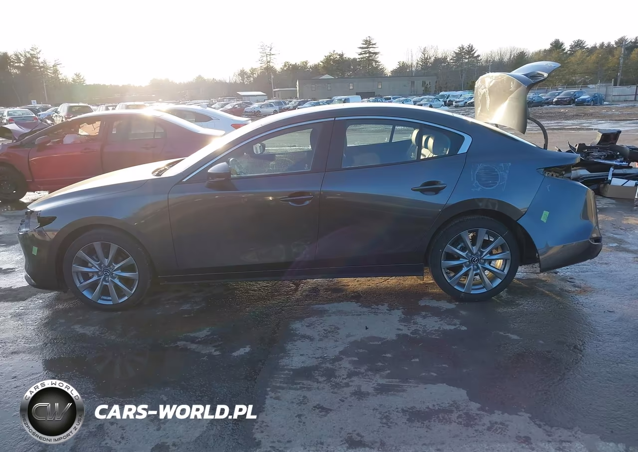2026 Mazda Mazda3 2.5 S Preferred VIN:JM1BPACLXT1853780 - 14