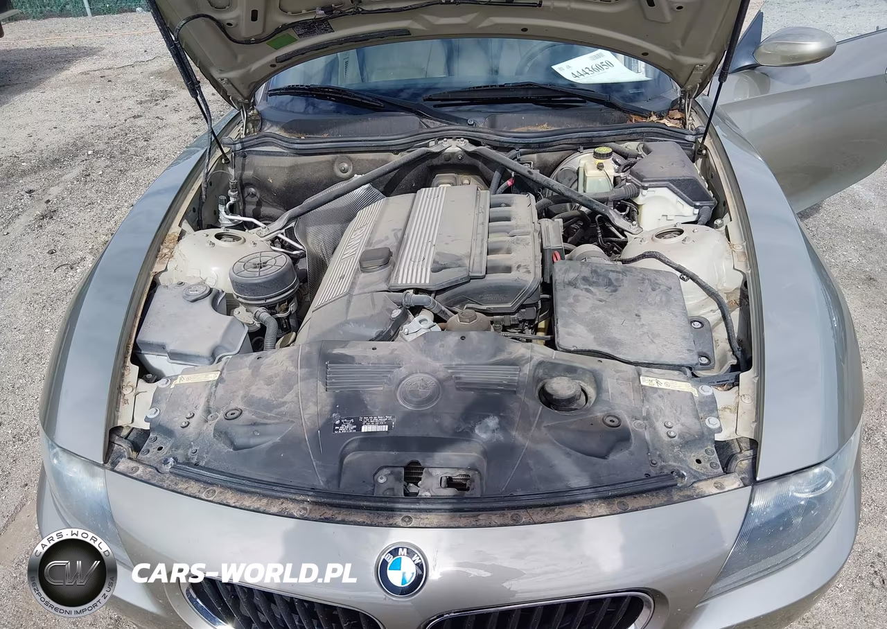 2005 BMW Z4 2.5I VIN:4USBT33555LS58412 - 10