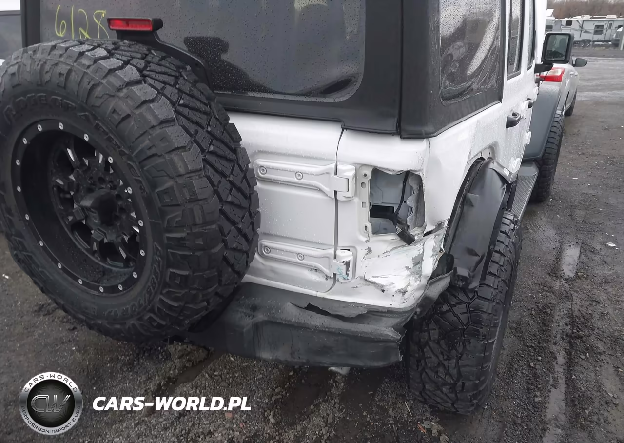 2018 Jeep Wrangler Unlimited Sport S 4X4 VIN:1C4HJXDG8JW284959 - 18