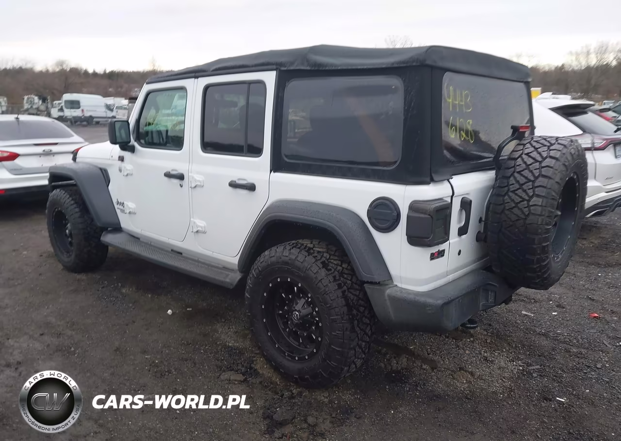 2018 Jeep Wrangler Unlimited Sport S 4X4 VIN:1C4HJXDG8JW284959 - 3