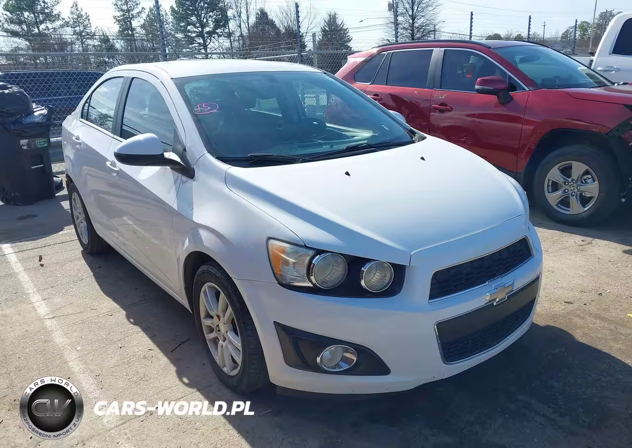 2015 Chevrolet Sonic Lt Auto