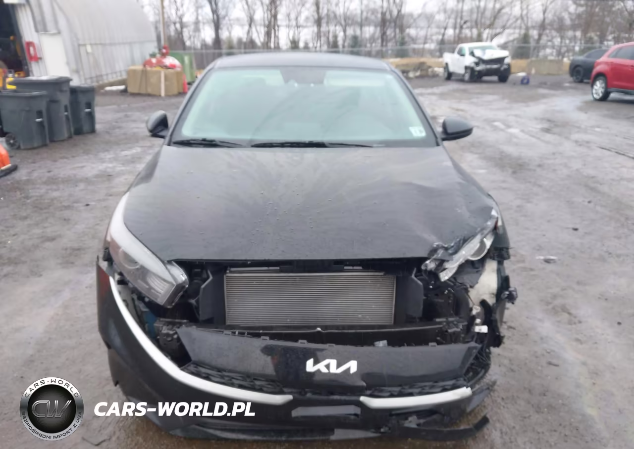 2023 Kia Forte Lxs VIN:3KPF24AD1PE674768 - 12