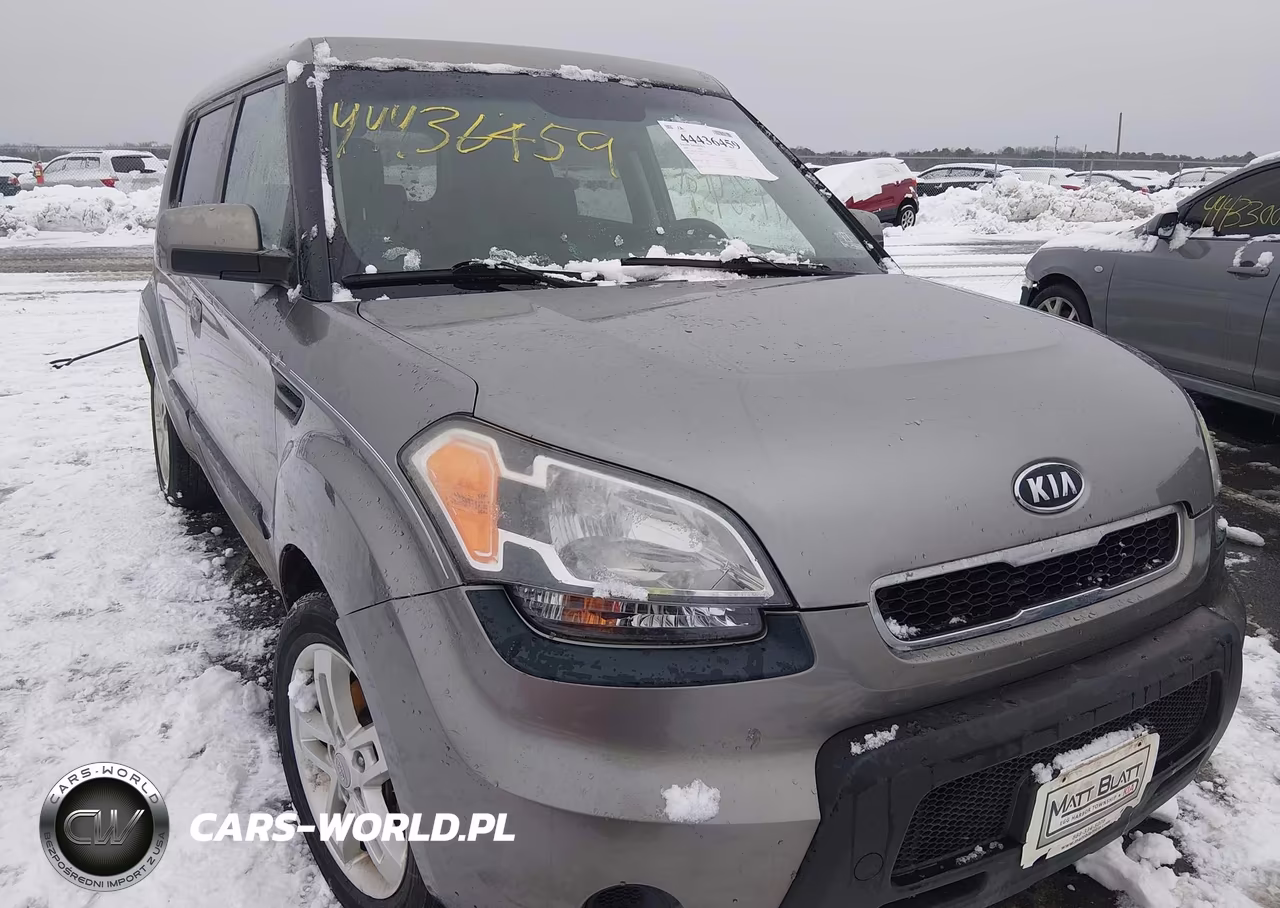 2010 Kia Soul +