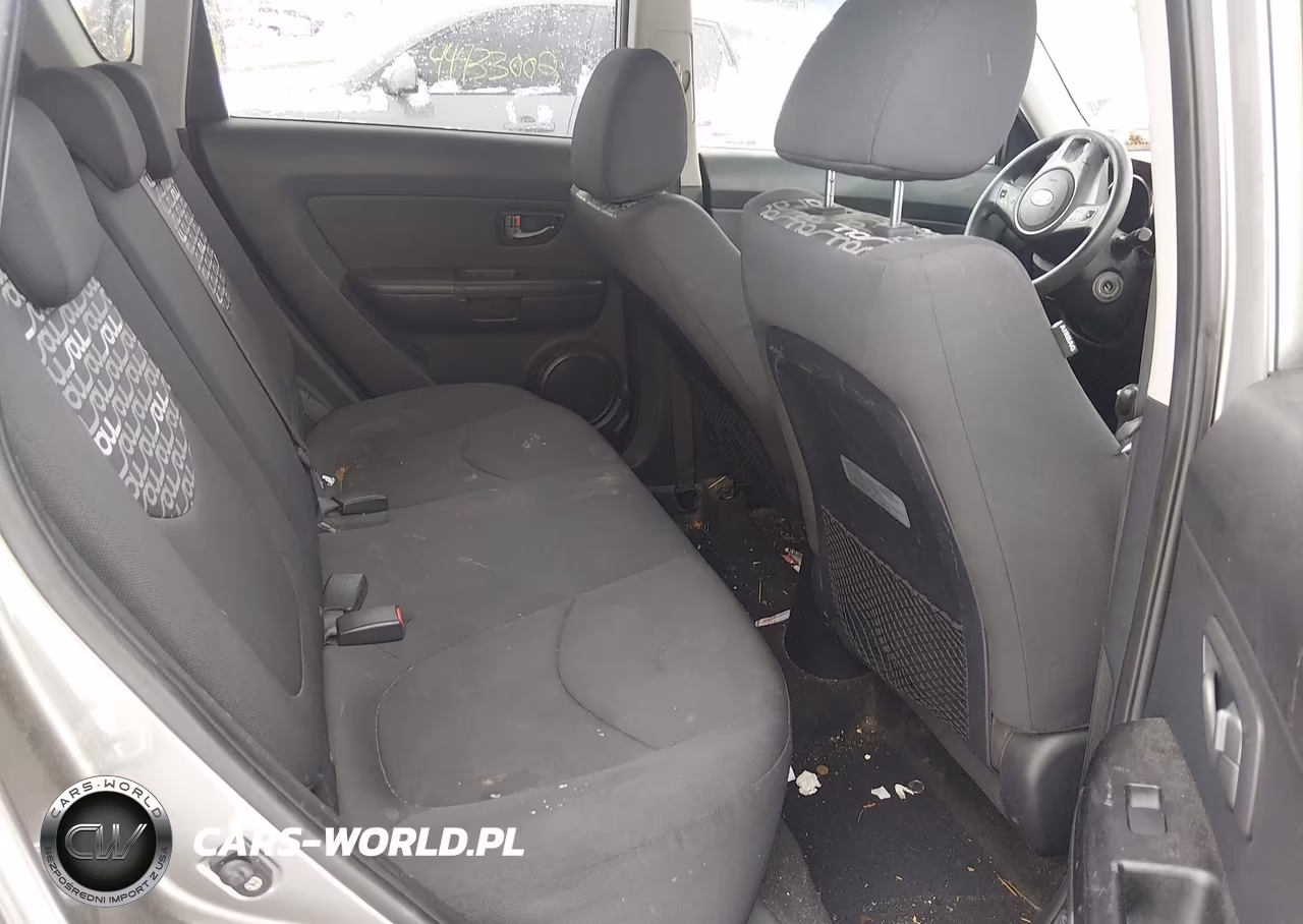 2010 Kia Soul + VIN:KNDJT2A24A7195178 - 8