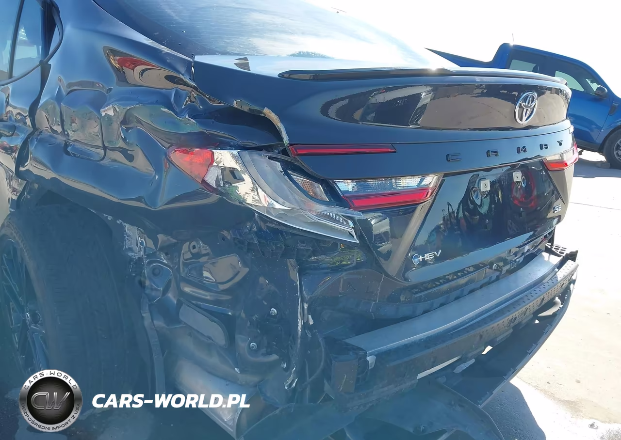 2026 Toyota Camry Se VIN:4T1DAACK2TU687802 - 6