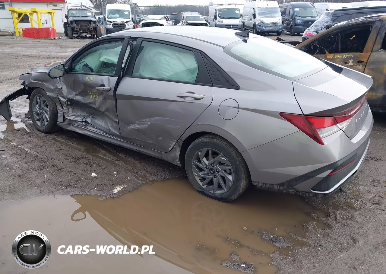 2024 Hyundai Elantra Sel VIN:KMHLM4DGXRU711478 - 3