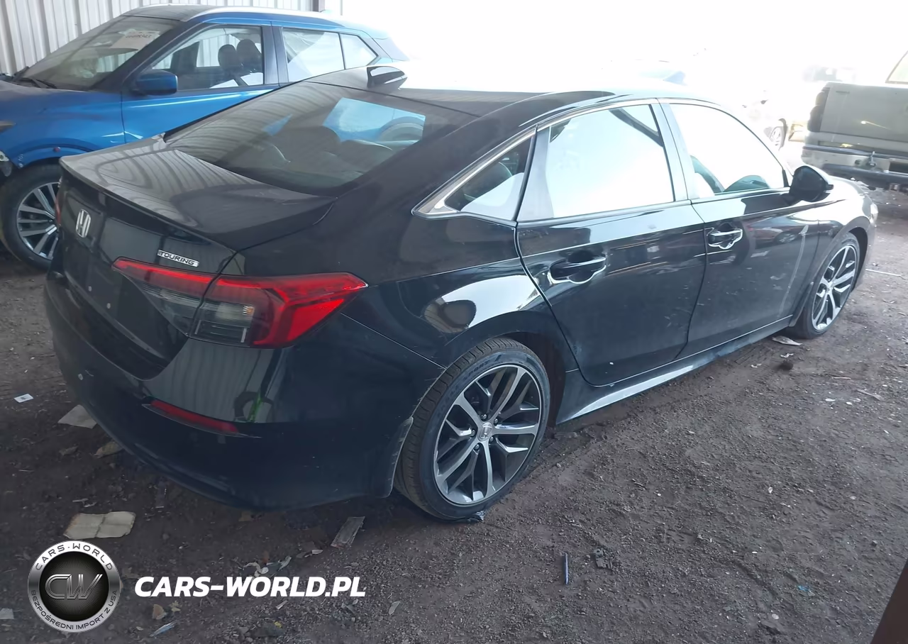 2024 Honda Civic Touring VIN:2HGFE1F93RH304330 - 4