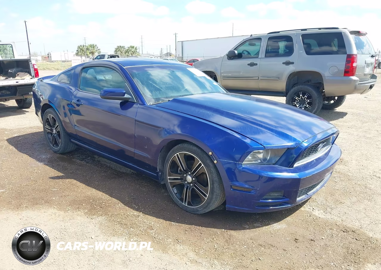 2013 Ford Mustang V6 Premium