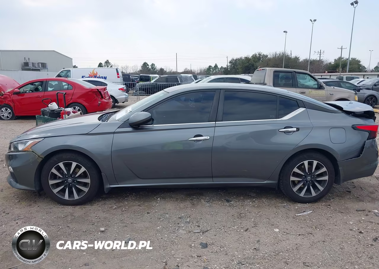 2019 Nissan Altima 2.5 S VIN:1N4BL4BV5KC140987 - 14