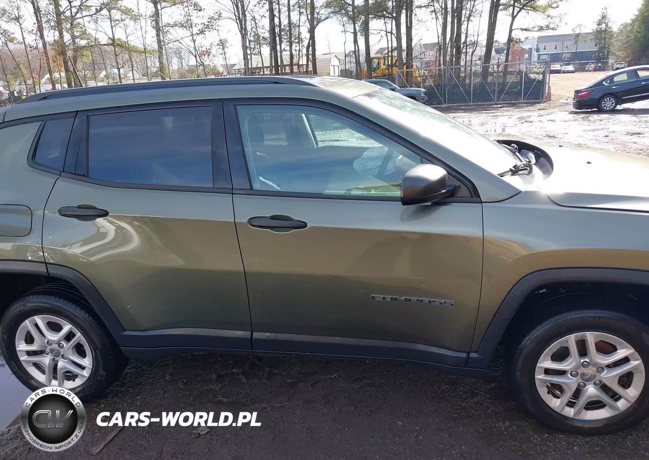 2018 Jeep Compass Sport 4X4 VIN:3C4NJDAB4JT127039 - 13