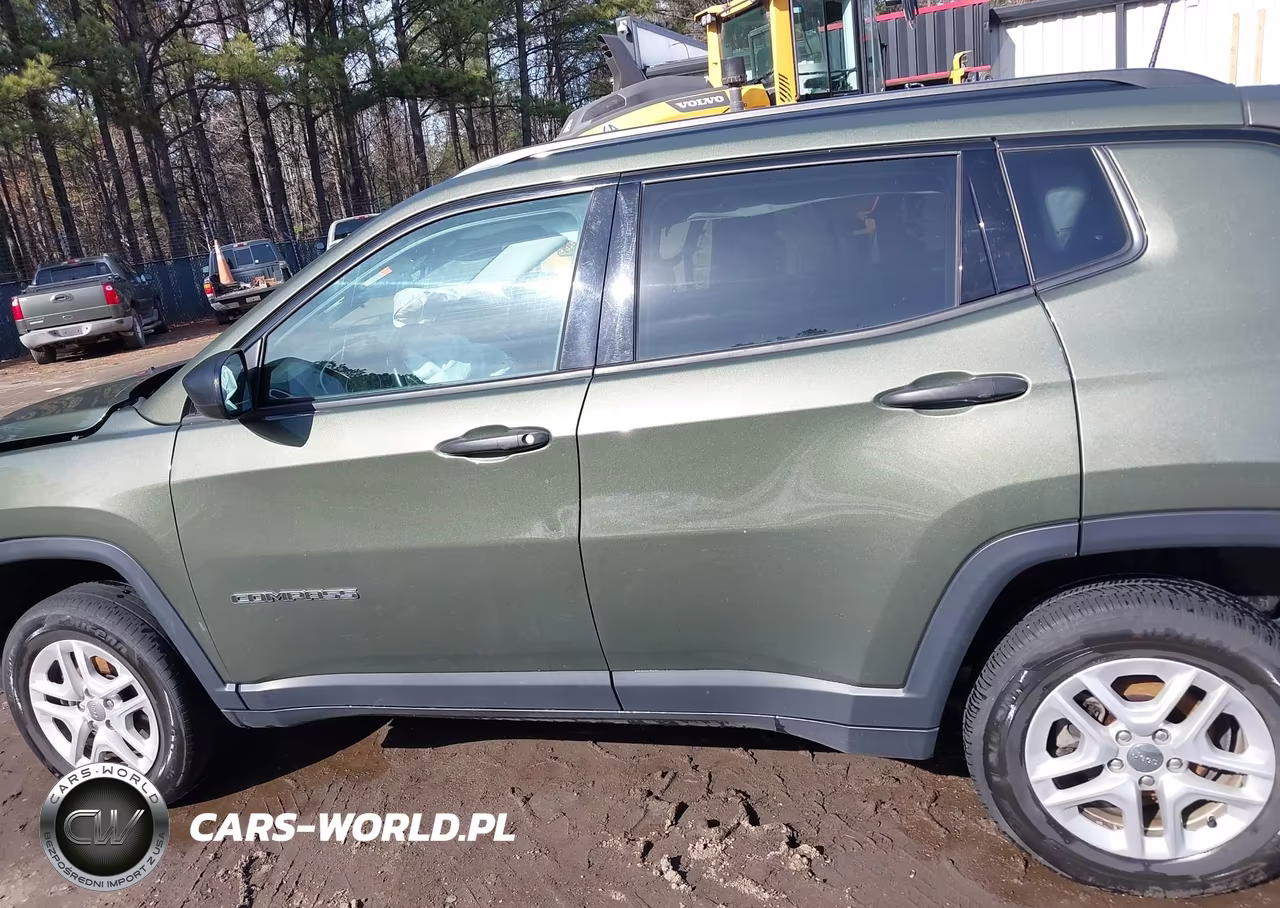 2018 Jeep Compass Sport 4X4 VIN:3C4NJDAB4JT127039 - 14