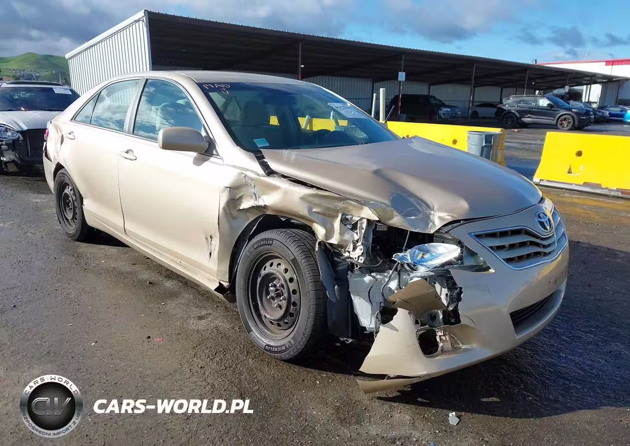 2010 Toyota Camry Le V6