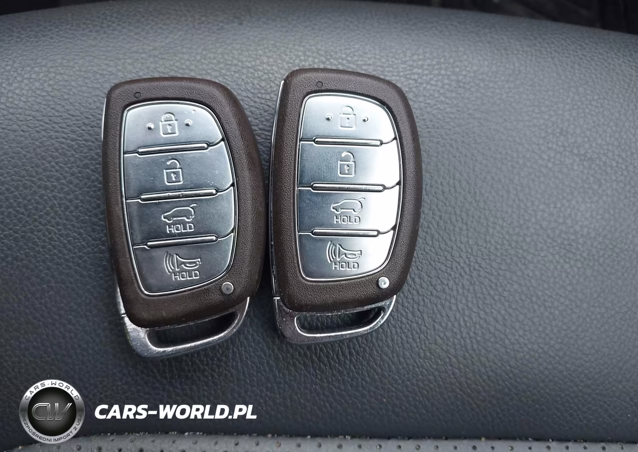 2021 Hyundai Ioniq Plug-In Hybrid Limited VIN:KMHCX5LD6MU250096 - 11