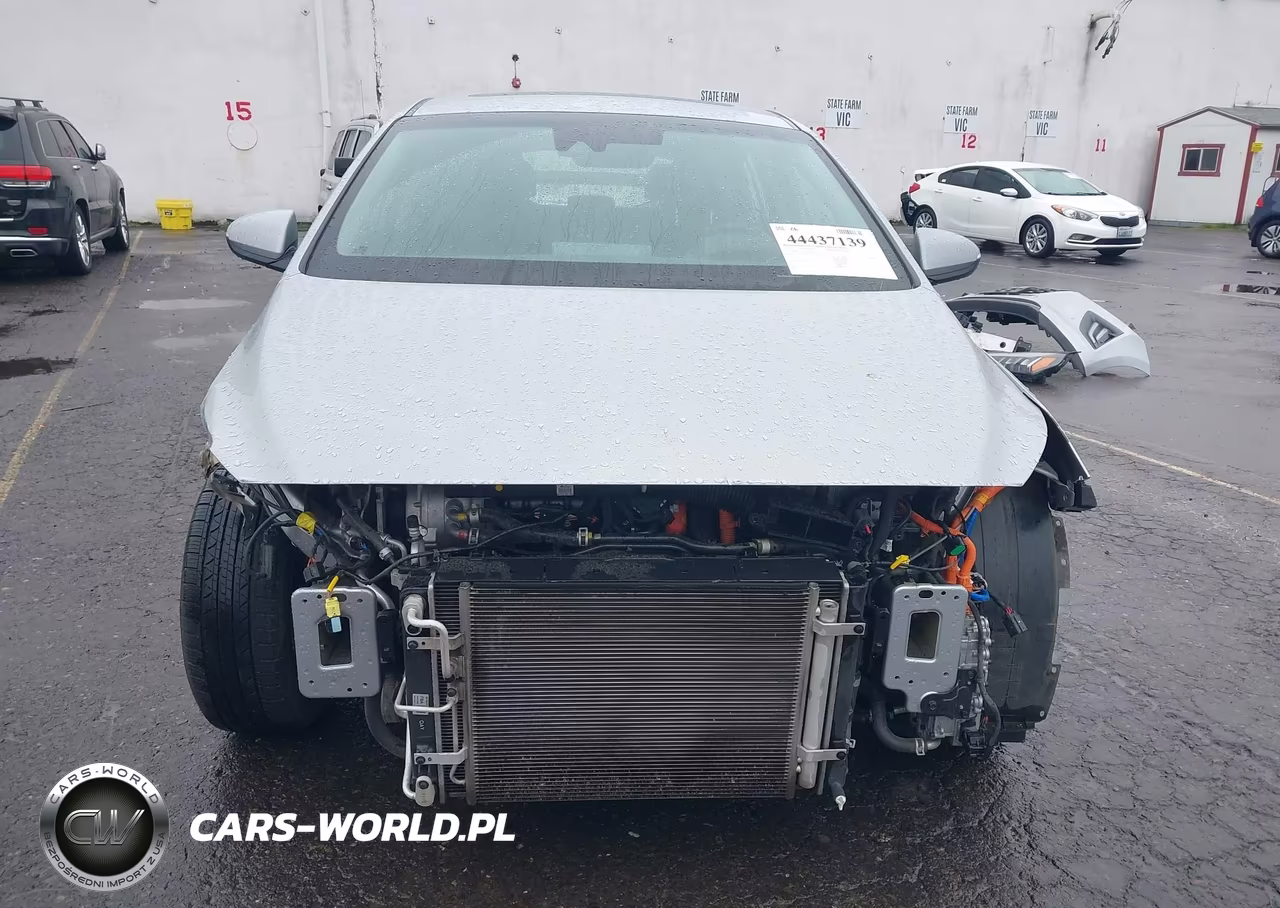 2021 Hyundai Ioniq Plug-In Hybrid Limited VIN:KMHCX5LD6MU250096 - 13