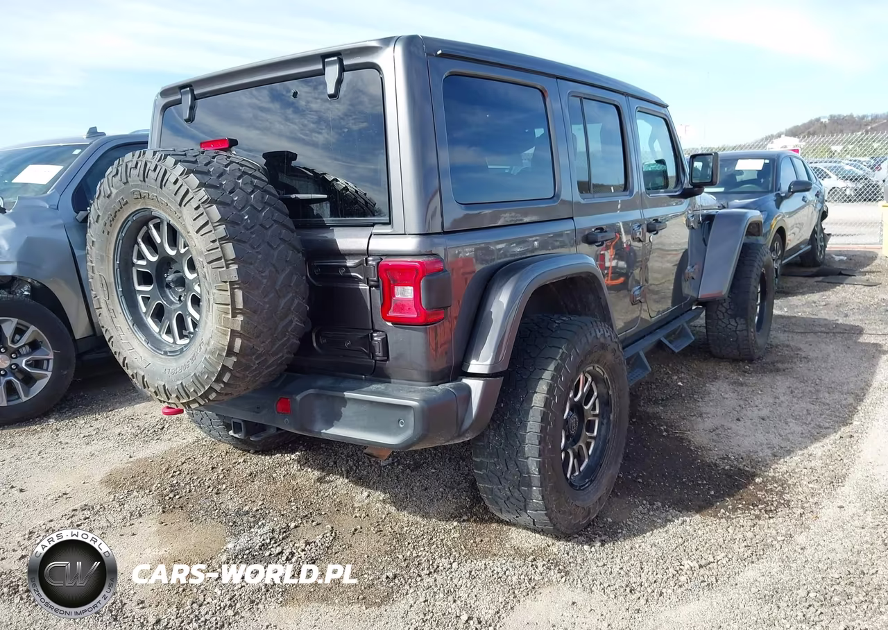 2021 Jeep Wrangler Unlimited Rubicon 4X4 VIN:1C4HJXFNXMW596927 - 4