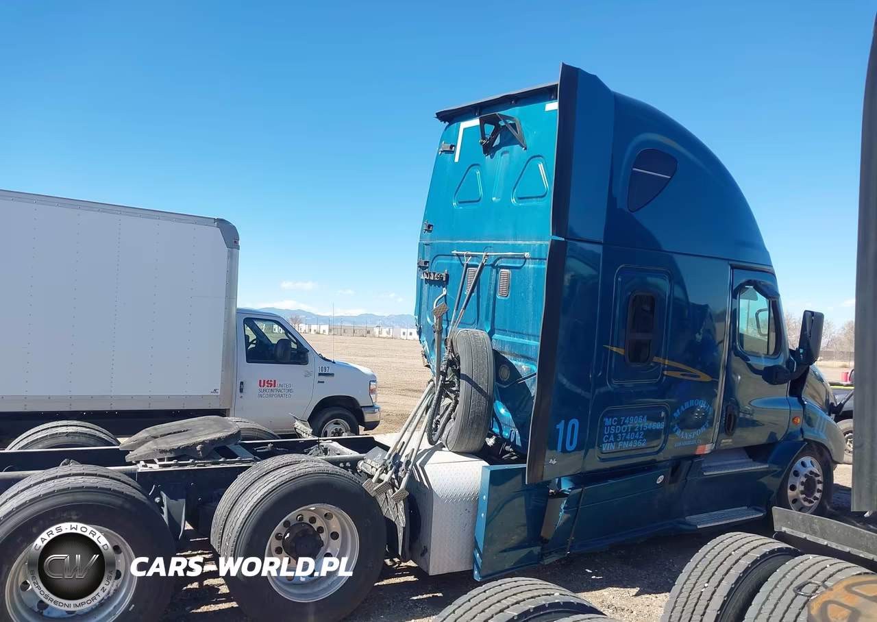 2016 Freightliner Cascadia 125 VIN:3AKJGLD57GSFN4362 - 17