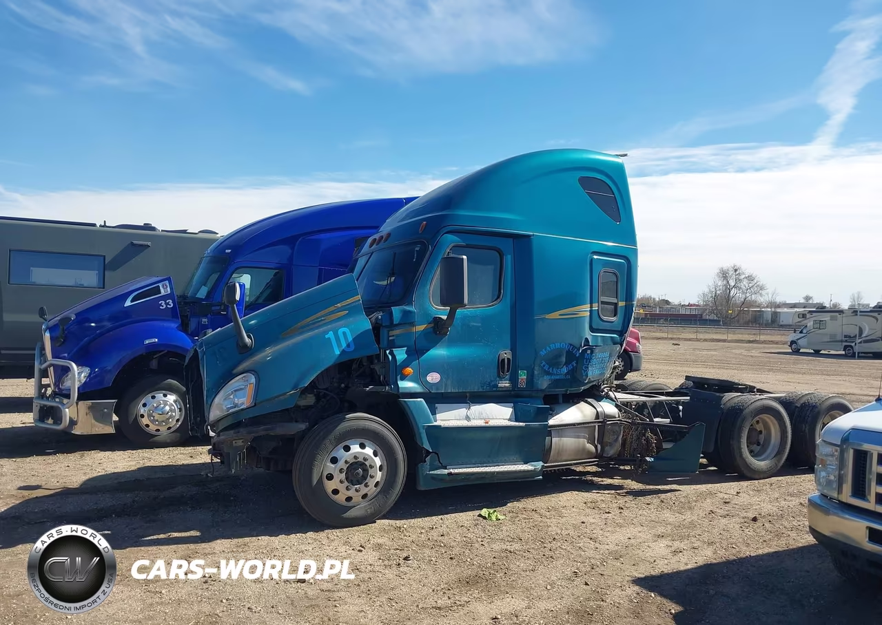 2016 Freightliner Cascadia 125 VIN:3AKJGLD57GSFN4362 - 18