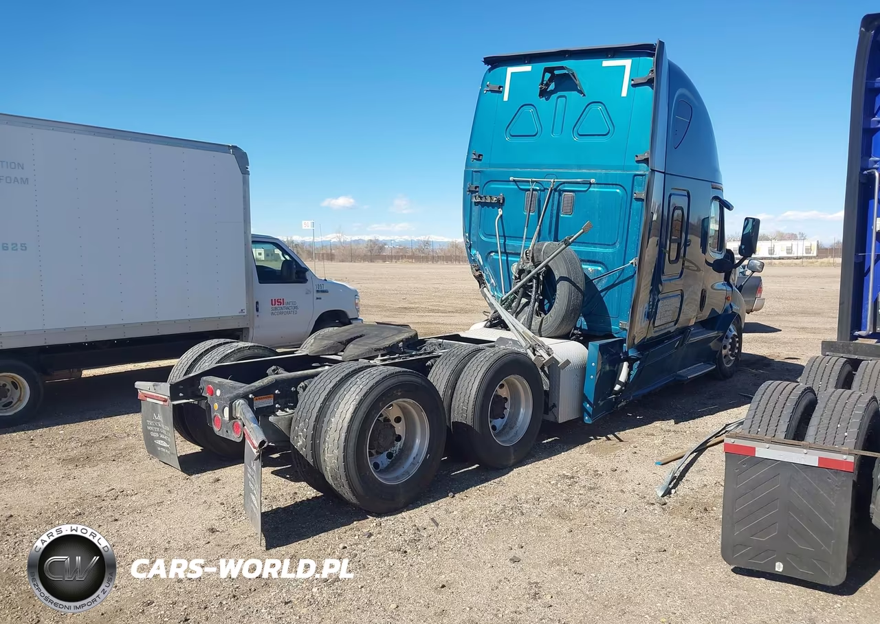 2016 Freightliner Cascadia 125 VIN:3AKJGLD57GSFN4362 - 4