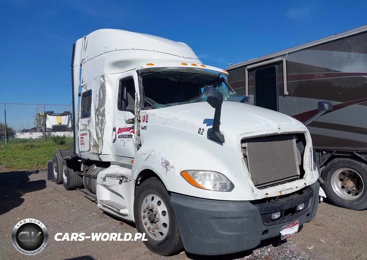 2018 International Lt