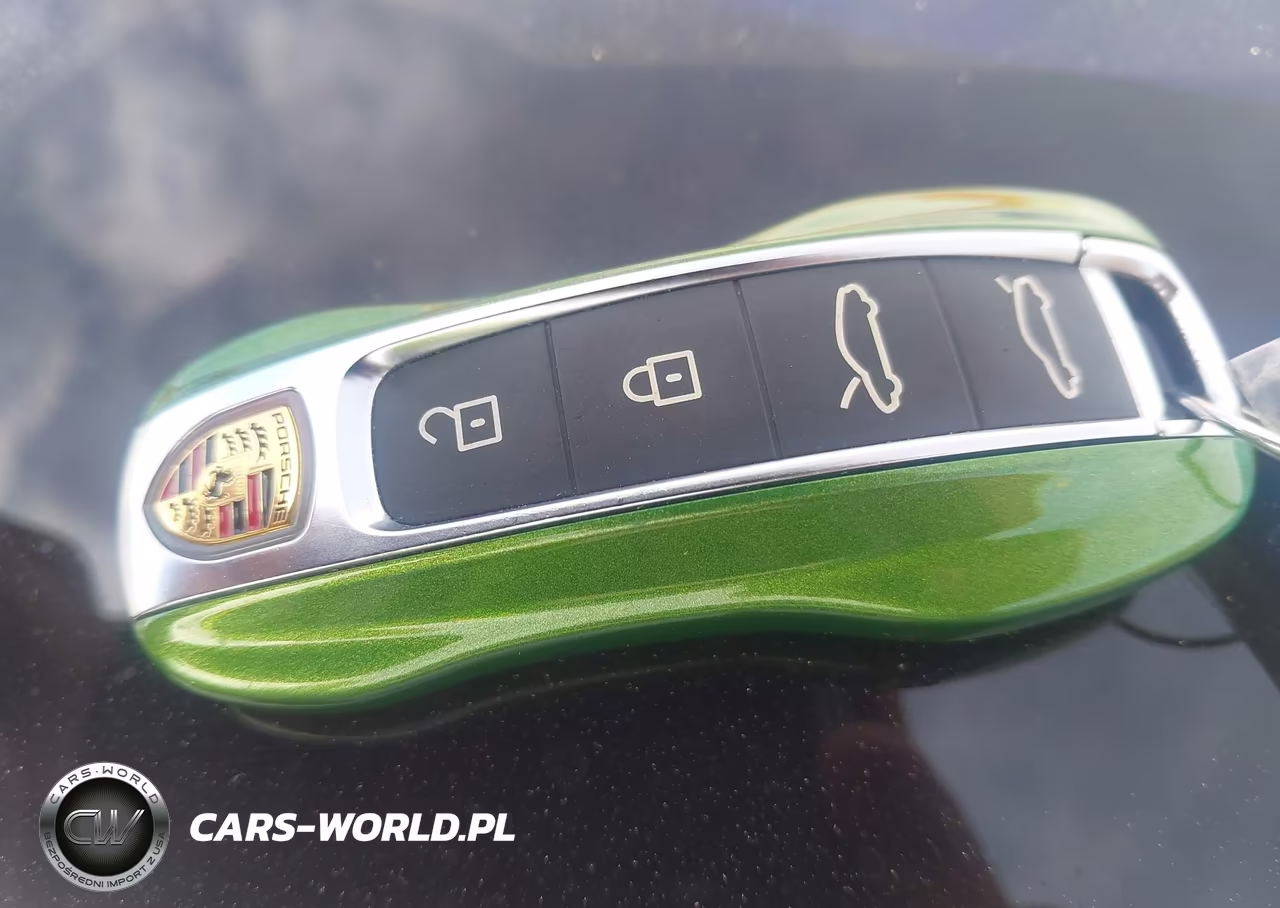 2020 Porsche Taycan 4S VIN:WP0AB2Y1XLSA52545 - 11