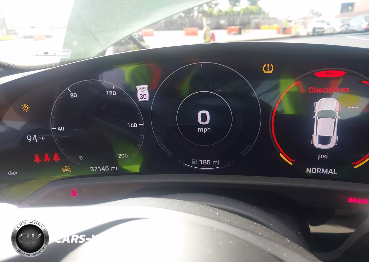 2020 Porsche Taycan 4S VIN:WP0AB2Y1XLSA52545 - 18