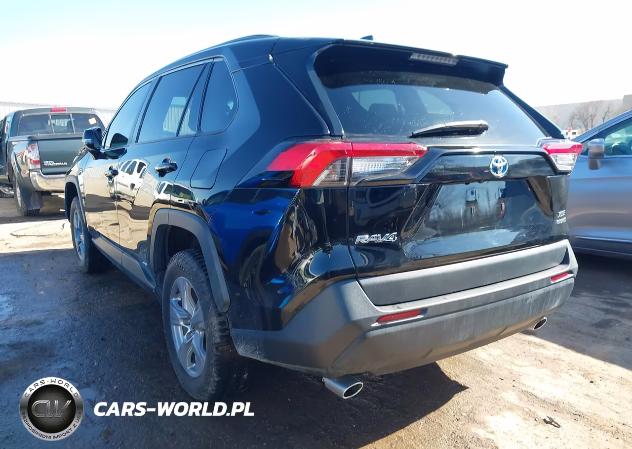 2023 Toyota Rav4 Hybrid Xle VIN:4T3RWRFVXPU083116 - 3