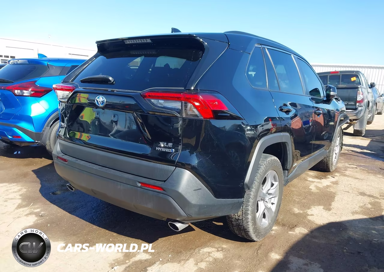 2023 Toyota Rav4 Hybrid Xle VIN:4T3RWRFVXPU083116 - 4