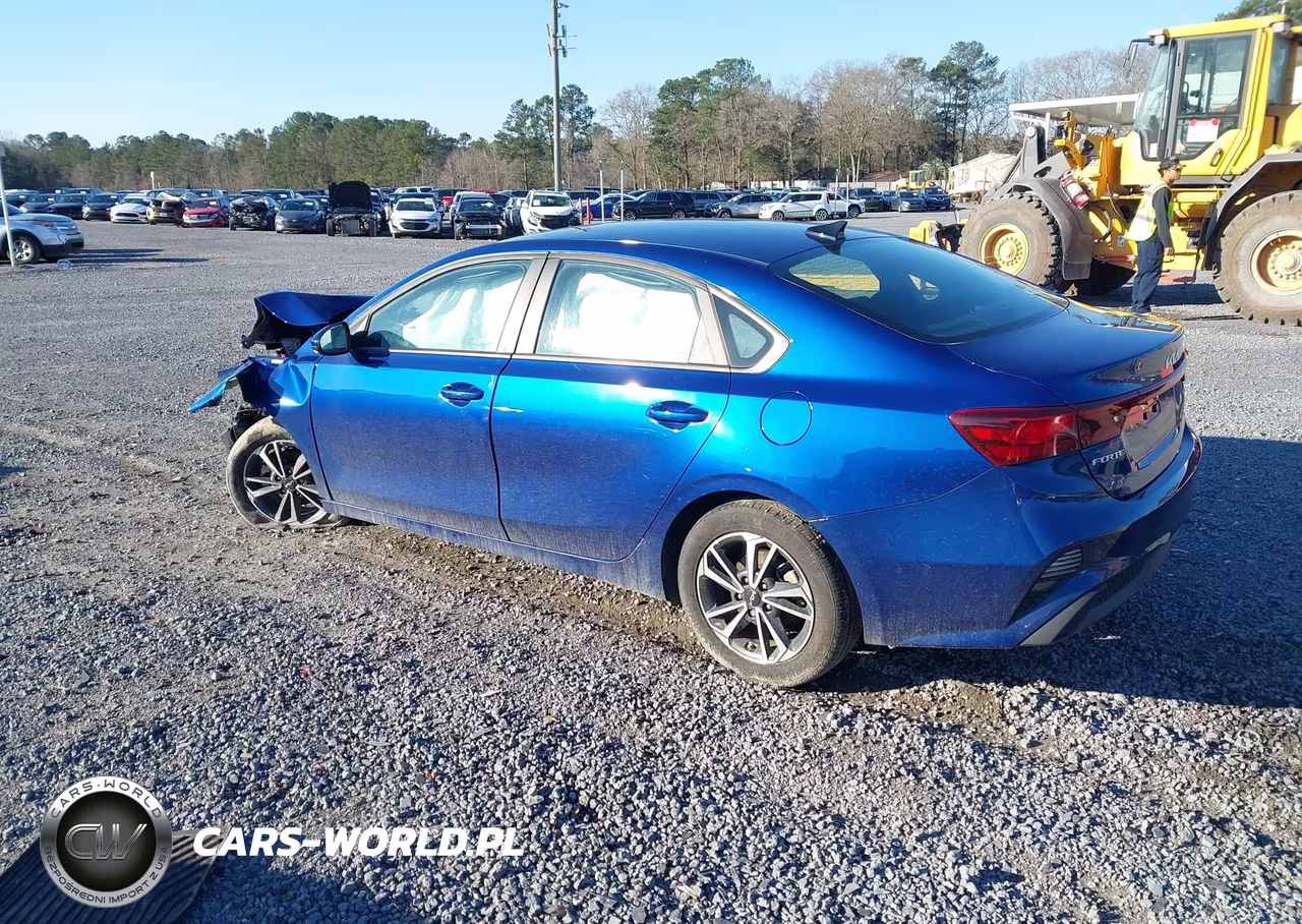 2024 Kia Forte Lxs VIN:3KPF24AD7RE804118 - 3