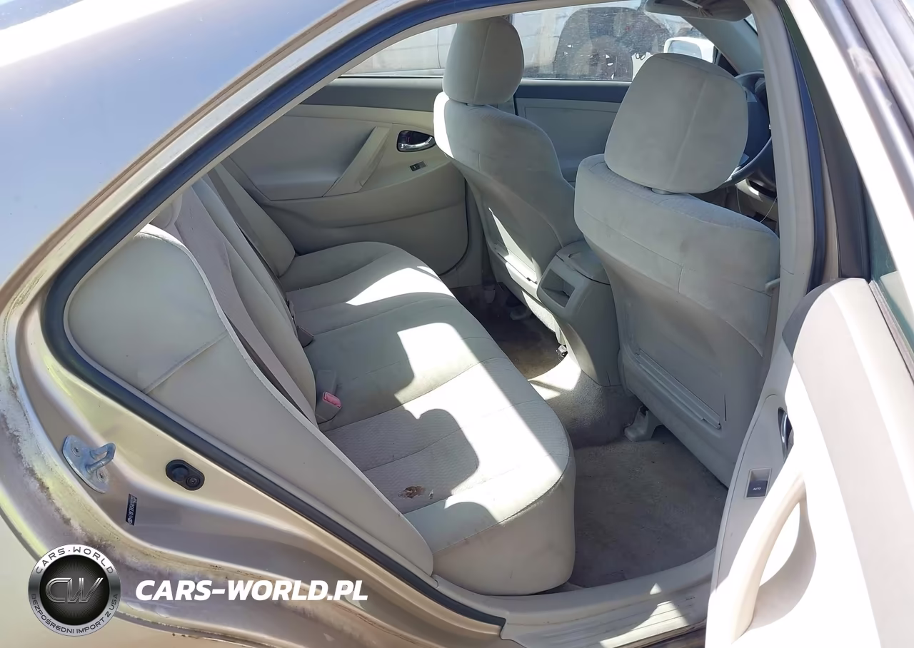 2010 Toyota Camry Le VIN:4T1BF3EK5AU102192 - 8
