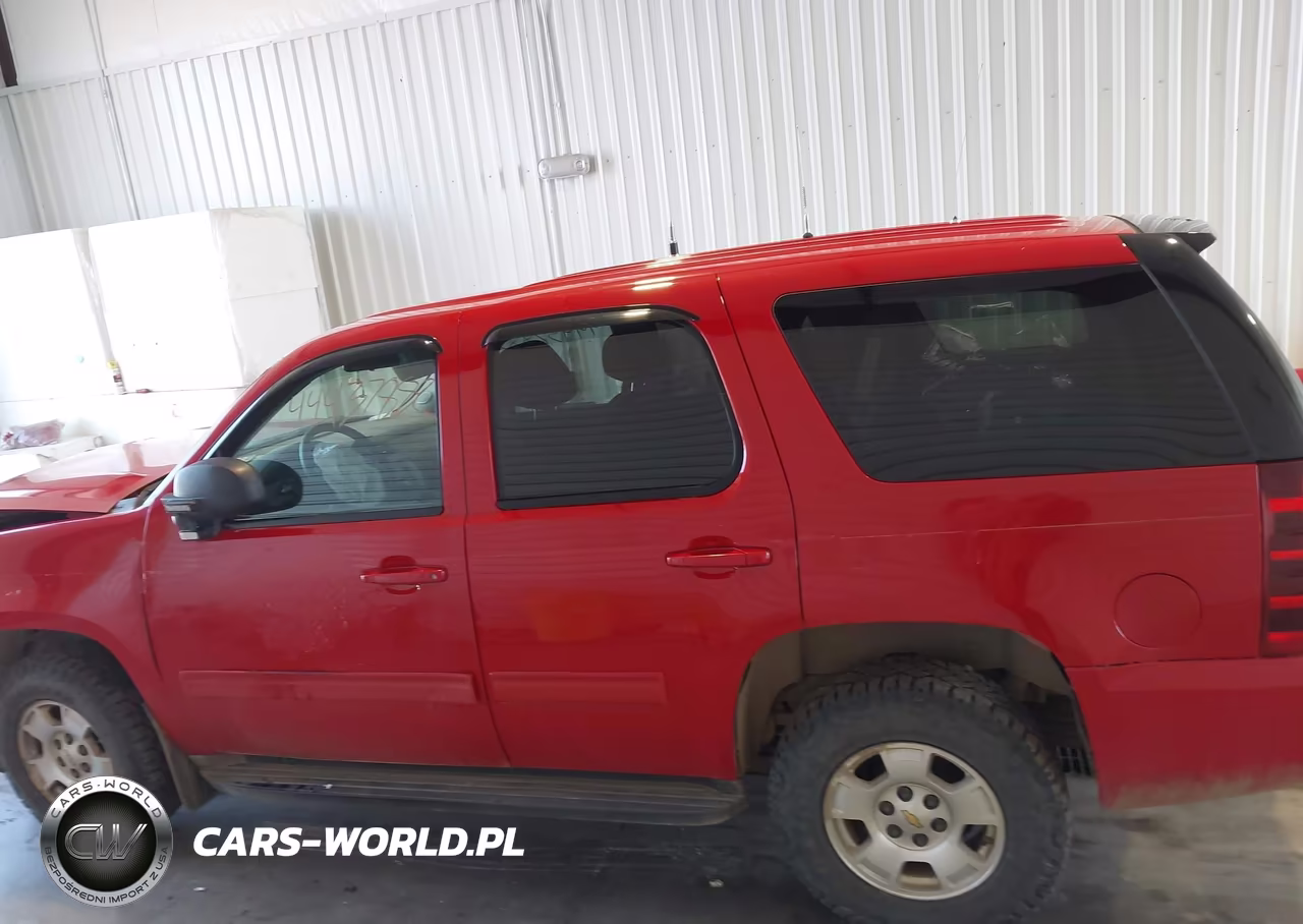 2011 Chevrolet Tahoe Special VIN:1GNSK2E04BR320564 - 14