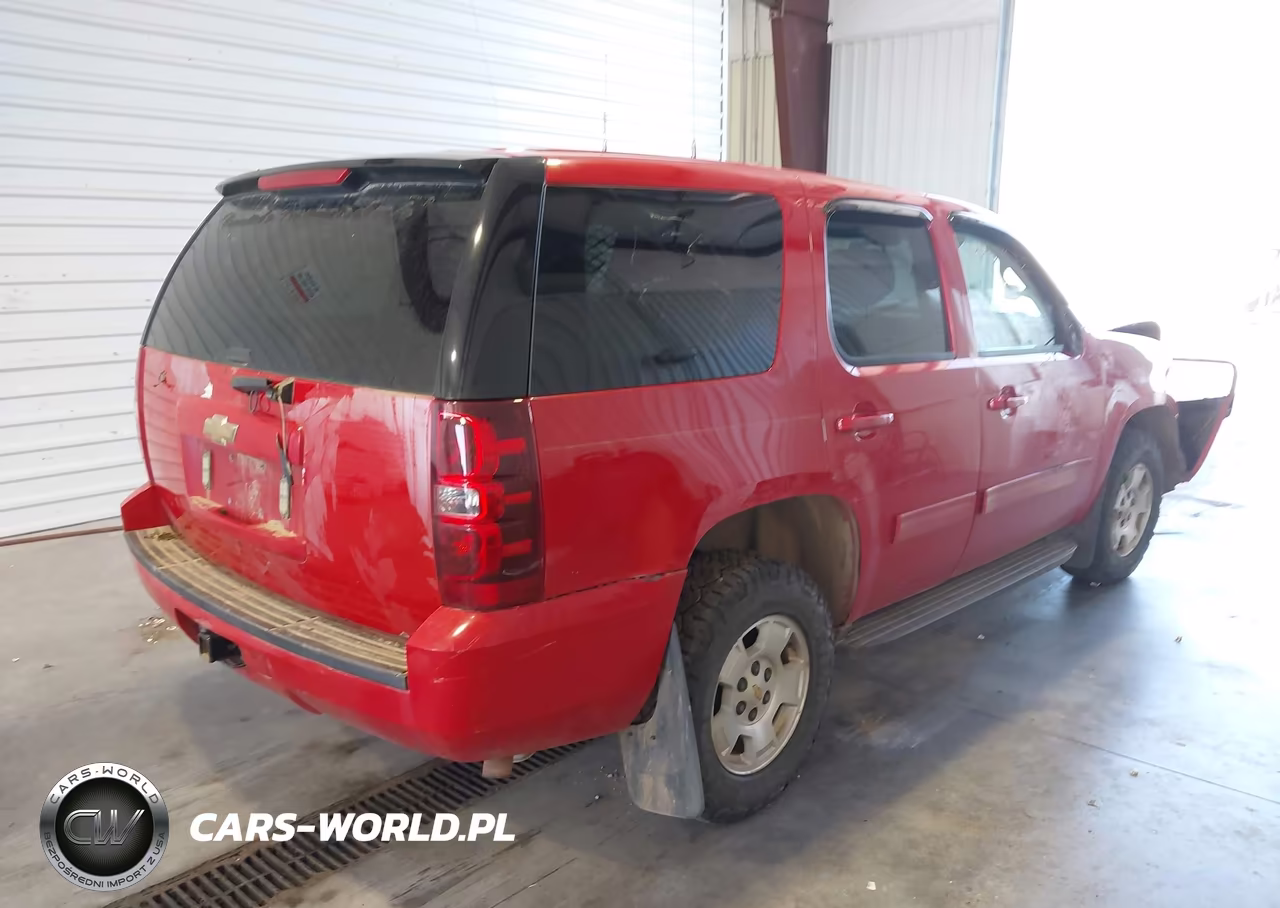 2011 Chevrolet Tahoe Special VIN:1GNSK2E04BR320564 - 4