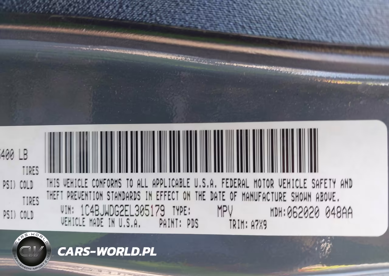 2014 Jeep Wrangler Unlimited Sport VIN:1C4BJWDG2EL305179 - 9