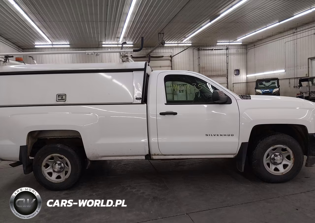 2018 Chevrolet Silverado 1500 Wt VIN:1GCNCNEH2JZ378844 - 16