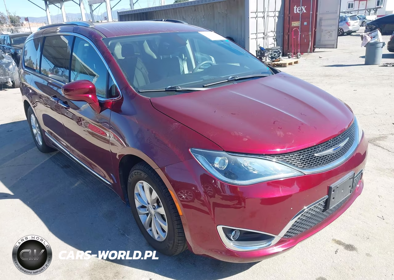 2019 Chrysler Pacifica Touring L